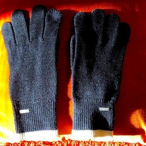 Coach 🎁 acrylic n wool blend